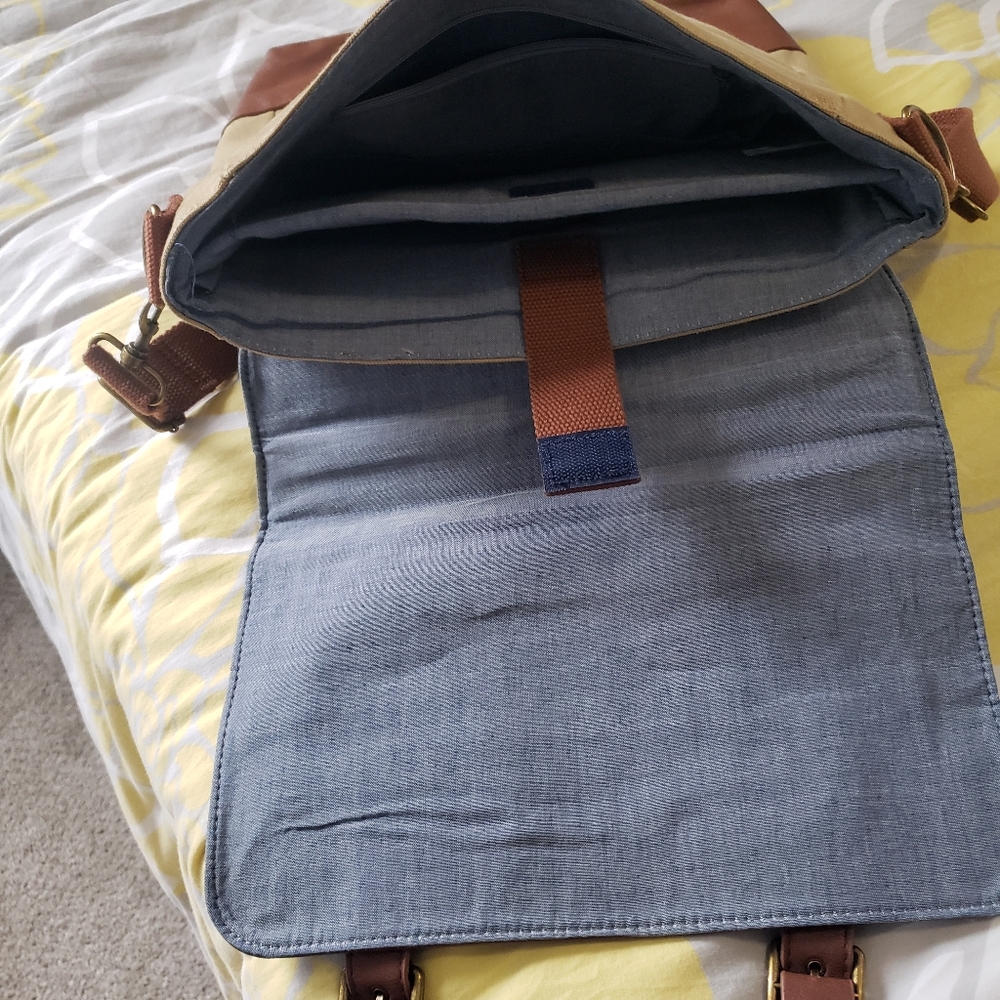 Brown and Tan Men's Bag - Picture 11 of 11